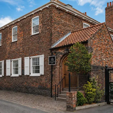 Preachers Yard - Historic * York
